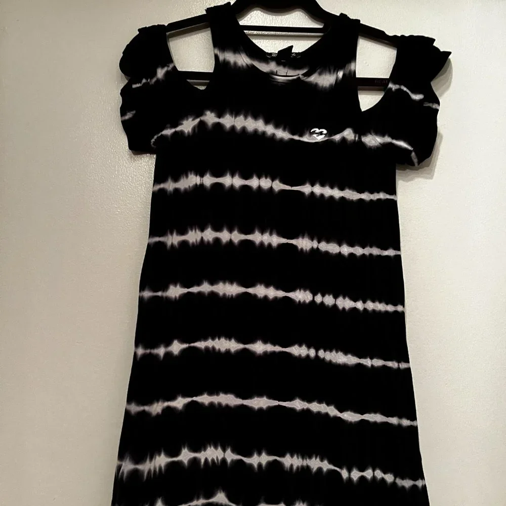 Billabong Black and White Girls Dress‎ Size Medium